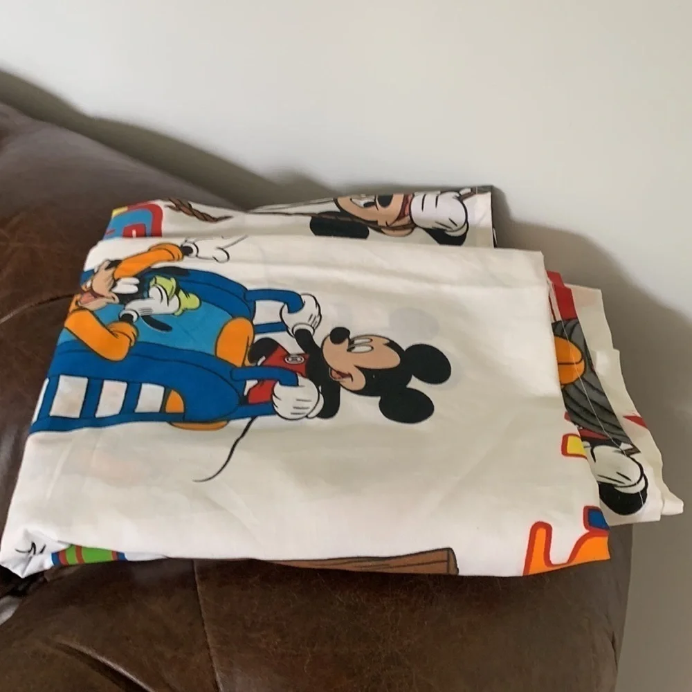 Disney Playground Mickey Mouse Goofy Donald‎ Club House twin flat Bed Sheet